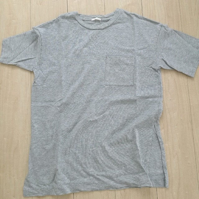GU(ジーユー)のオーバーサイズTシャツ レディースのトップス(Tシャツ(半袖/袖なし))の商品写真
