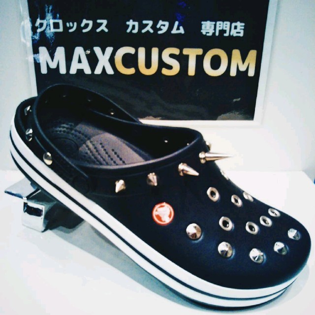 crocs(クロックス)のシルバー同時購入専用　アップグレード　Spiky customⅠクロックス レディースの靴/シューズ(サンダル)の商品写真