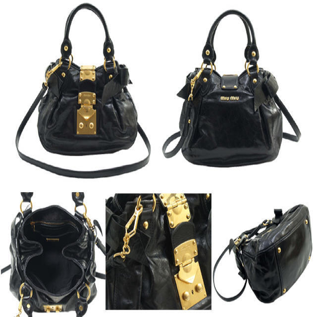 MIU MIU(ミュウミュウ)のmiumiu バック レディースのバッグ(ハンドバッグ)の商品写真