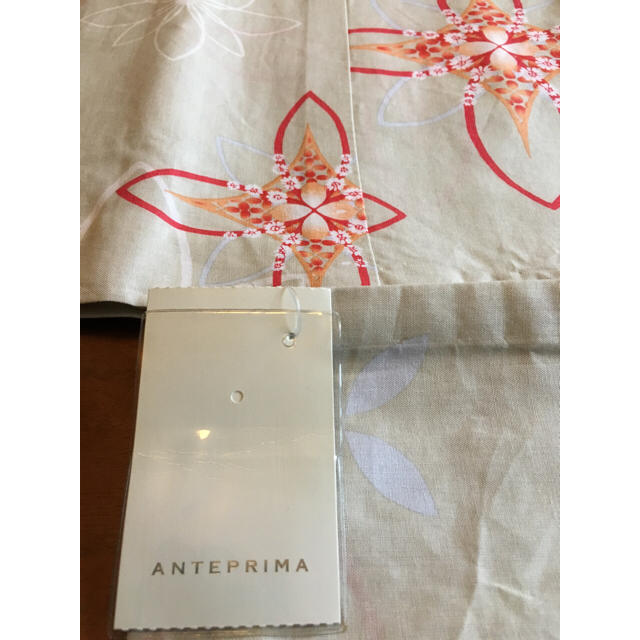 ANTEPRIMA(アンテプリマ)のANTEPRIMA 浴衣(新品未使用) レディースの水着/浴衣(浴衣)の商品写真
