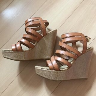 チャールズアンドキース(Charles and Keith)の新品 チャールズ アンド キース(サンダル)