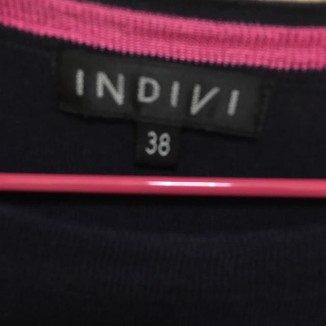 INDIVI(インディヴィ)のINDIVI ネイビーカットソー レディースのトップス(カットソー(半袖/袖なし))の商品写真