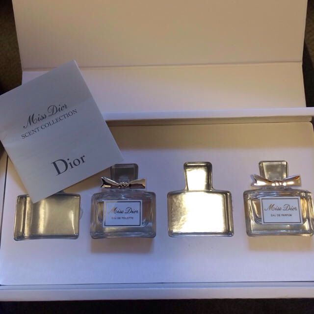 Dior - Dior香水ミニサイズの通販 by リエル ｜ディオールならラクマ