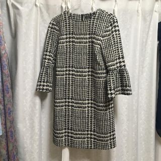 ザラ(ZARA)のザラ 7部丈秋ワンピ (ひざ丈ワンピース)