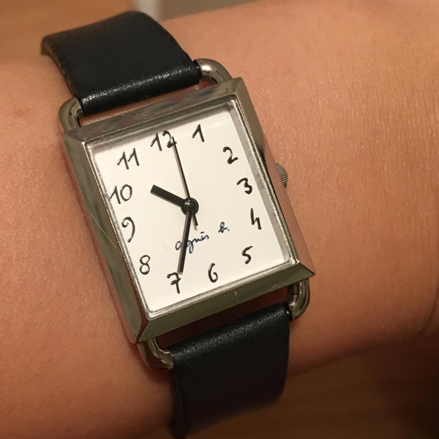 agnes b.(アニエスベー)の腕時計 レディースのファッション小物(腕時計)の商品写真