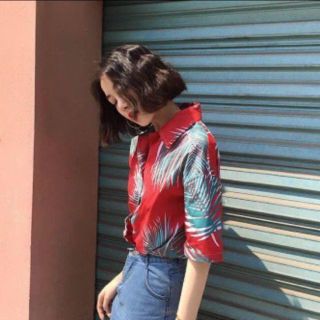 《1日限定SALE》リーフ柄シャツ【RED】(シャツ/ブラウス(半袖/袖なし))