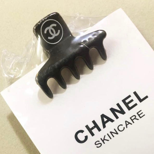 CHANEL(シャネル)のCHANEL シャネル ヘア アクセサリー 正規品 レディースのヘアアクセサリー(バレッタ/ヘアクリップ)の商品写真