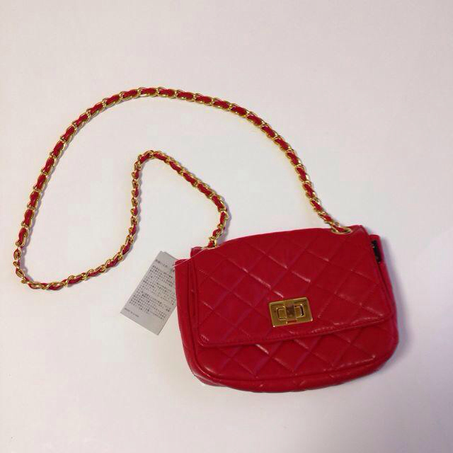 d.i.a(ダイア)のd.i.a. 赤チェーンバック レディースのバッグ(ショルダーバッグ)の商品写真