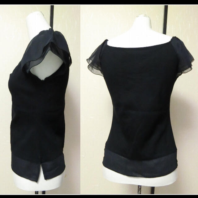 UNTITLED(アンタイトル)のUNTITLEDアンタイトル　黒で袖と裾にシフォンが付いた半袖カットソー2 レディースのトップス(カットソー(半袖/袖なし))の商品写真