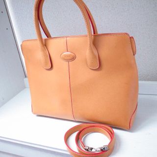 トッズ(TOD'S)のきらきら様専用♡トッズ 2wayバッグ キャメル ベージュ バッグ 靴 財布(ハンドバッグ)