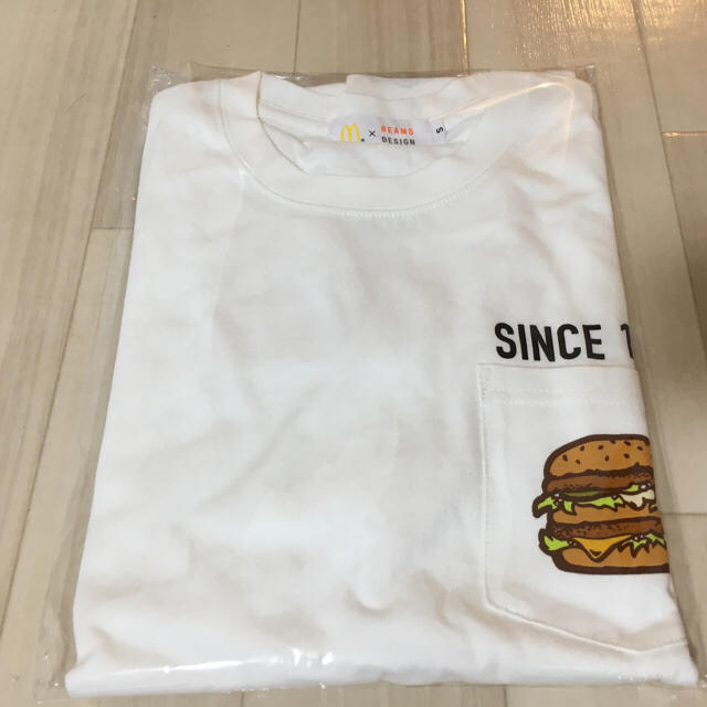 BEAMS(ビームス)の300個限定★マクドナルド BEAMS コラボ Tシャツ ユニセックス　S レディースのトップス(Tシャツ(半袖/袖なし))の商品写真