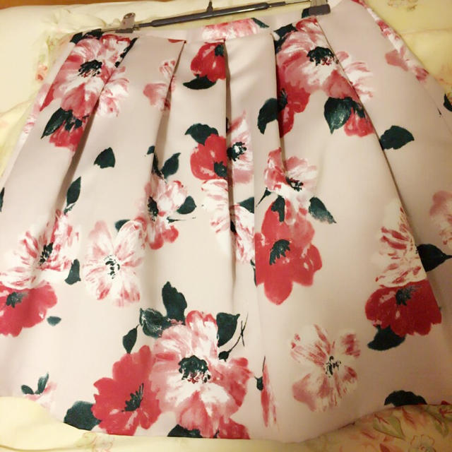 deicy(デイシー)のデイシー♡大花柄スカート レディースのスカート(ミニスカート)の商品写真