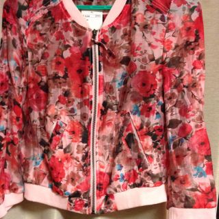 エイチアンドエム(H&M)の新品☆花柄ジャケット(パーカー)