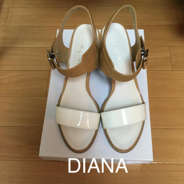 DIANA(ダイアナ)のMIKIさん予約済み レディースの靴/シューズ(サンダル)の商品写真