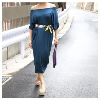 Ameri VINTAGE(ひざ丈ワンピース)のフリマアイテム一覧 Ameri VINTAGE(ひざ丈ワンピース)のフリマアイテム一覧