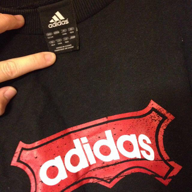 adidas(アディダス)の古着屋購入 adidas トレーナー レディースのトップス(トレーナー/スウェット)の商品写真