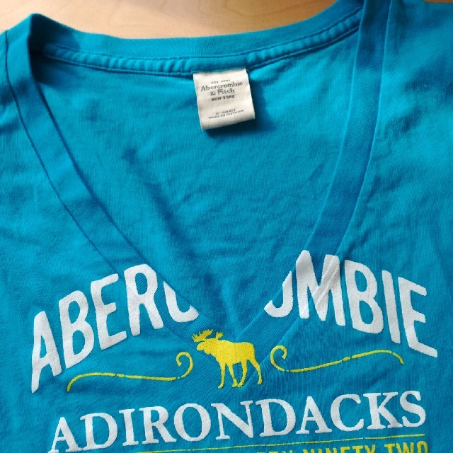 Abercrombie&Fitch(アバクロンビーアンドフィッチ)のアバクロンビー&フィッチTシャツXS レディースのトップス(Tシャツ(半袖/袖なし))の商品写真