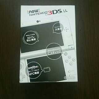 ニンテンドウ(任天堂)のNEWニンテンドー3DS LL(家庭用ゲーム機本体)