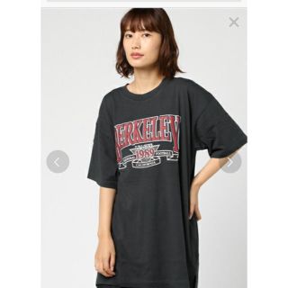 マウジー(moussy)のmoussy 新作 BERKLEY TSJ(Tシャツ(半袖/袖なし))