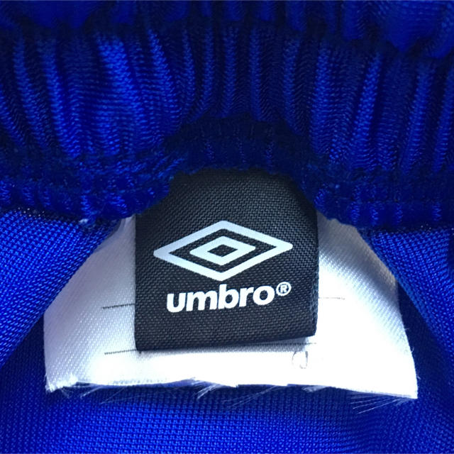 UMBRO(アンブロ)のumbroサッカーパンツ スポーツ/アウトドアのサッカー/フットサル(その他)の商品写真