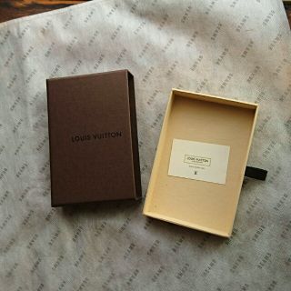 ルイヴィトン(LOUIS VUITTON)のヴィトン キーケース 空箱(ショップ袋)