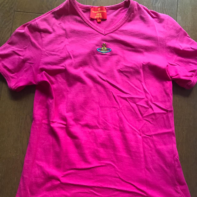 Vivienne Westwood(ヴィヴィアンウエストウッド)のヴィヴィアンウエストウッド ピンクTシャツ レディースのトップス(Tシャツ(半袖/袖なし))の商品写真