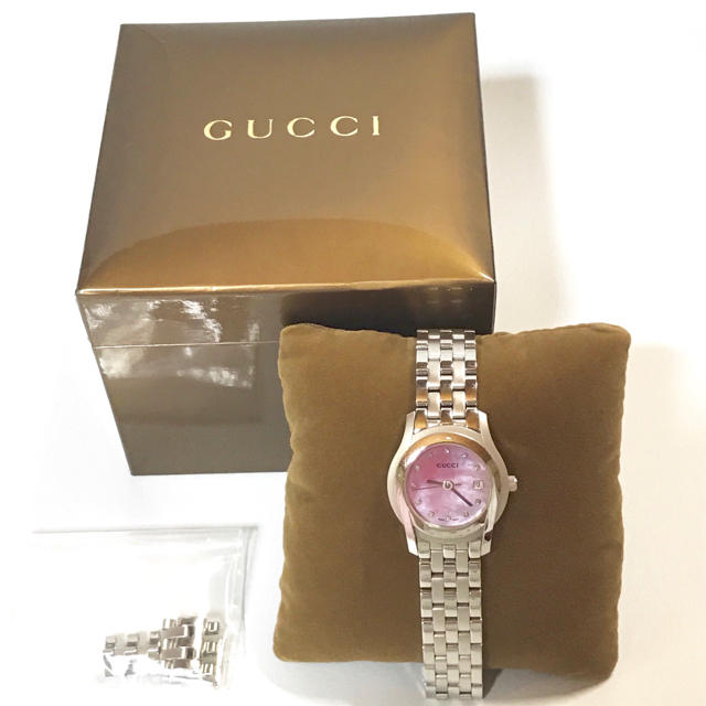 Gucci - 超美品！GUCCI 腕時計 ピンクシェル 11Pダイヤ