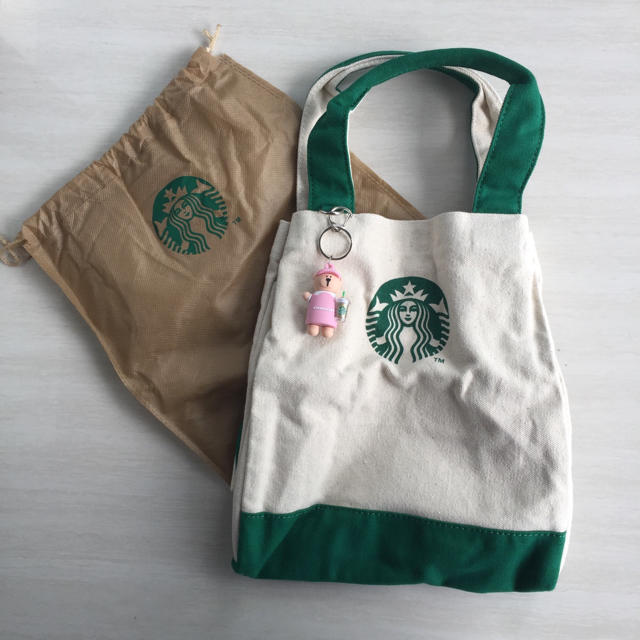Starbucks Coffee(スターバックスコーヒー)の【新品】スタバ シンガポール トートバッグ 緑 (ピンク) レディースのバッグ(トートバッグ)の商品写真