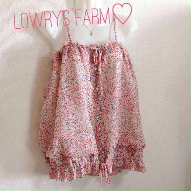 LOWRYS FARM(ローリーズファーム)のしろ様 お取り置き中♡ レディースのトップス(キャミソール)の商品写真