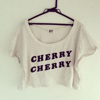 ケイティー(Katie)のKatie CHERRY croptee(Tシャツ(半袖/袖なし))