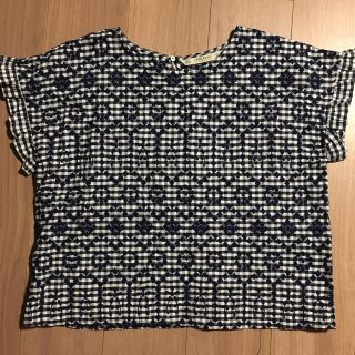 ザラ(ZARA)のZara 刺繍トップス(Tシャツ(半袖/袖なし))