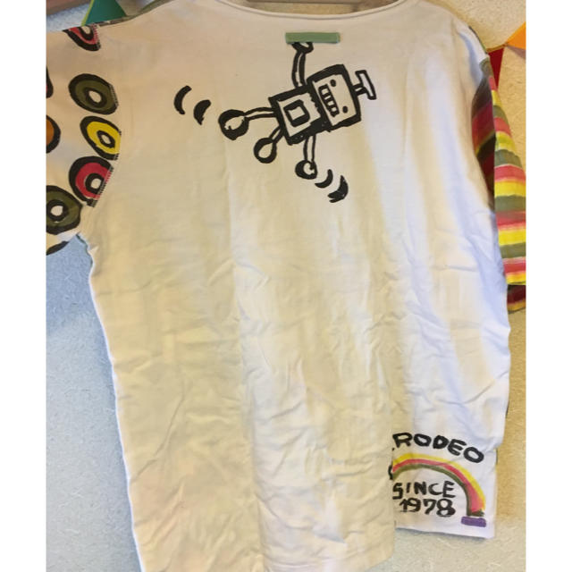 EL RODEO(エルロデオ)の夢崎かなえ様専用(15日火曜日まで)ELRODEO エルロデオ ロボットTシャツ レディースのトップス(Tシャツ(半袖/袖なし))の商品写真