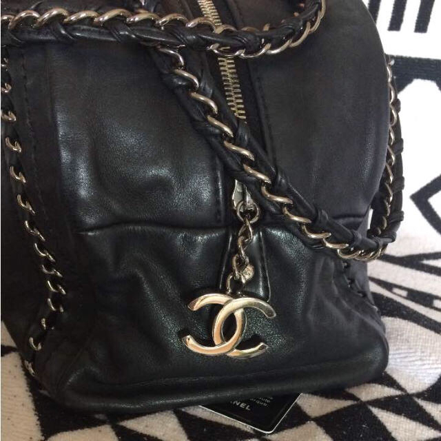 CHANEL(シャネル)のシャネル ラグジュアリーライン  ボストン ハンドバッグ 美品 正規品 チェーン レディースのバッグ(ハンドバッグ)の商品写真