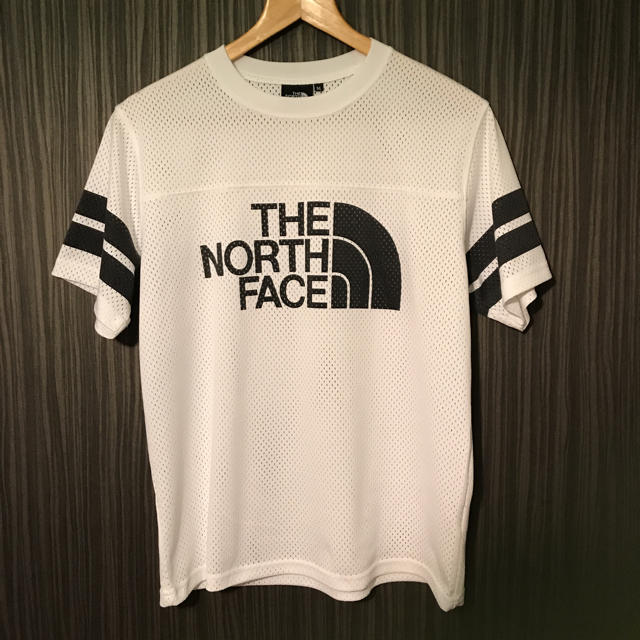 THE NORTH FACE(ザノースフェイス)のノースフェイス メッシュベースボールTシャツ メンズのトップス(Tシャツ/カットソー(半袖/袖なし))の商品写真