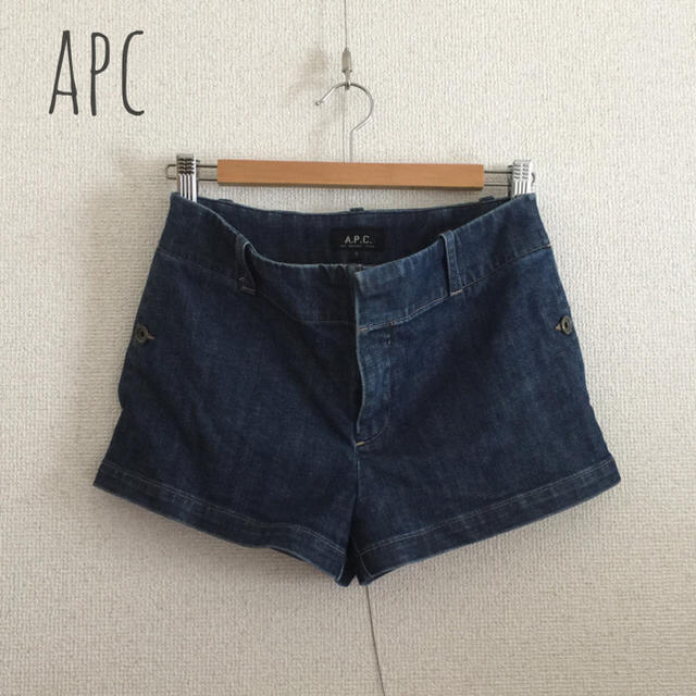 A.P.C(アーペーセー)のAPCのデニムショートパンツ S レディースのパンツ(ショートパンツ)の商品写真