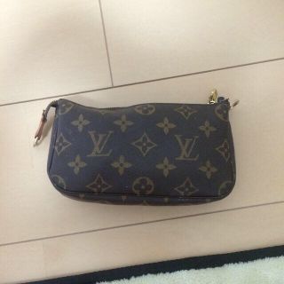 ルイヴィトン(LOUIS VUITTON)のルイヴィトン ポーチ(ポーチ)