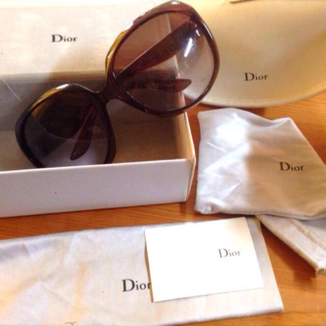 Dior心斎橋店購入♡サングラス♡込み solseg.com.co