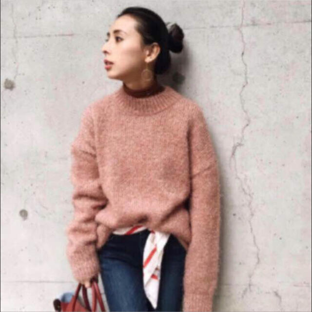 Ameri VINTAGE(アメリヴィンテージ)のCHAMPAGNE KNIT amerivintage 冬物大セール レディースのトップス(ニット/セーター)の商品写真