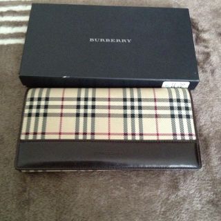 バーバリー(BURBERRY)のバーバリー♡長財布(財布)