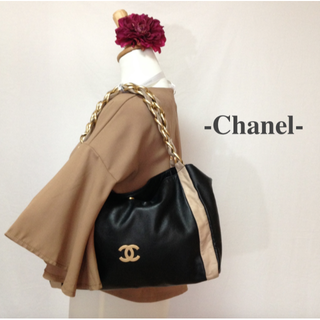 シャネル(CHANEL)のLEI 様専用　シャネル　バイカラー　ショルダーバック(ショルダーバッグ)