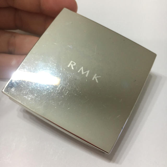 RMK(アールエムケー)の最終値下げ♡ RMK スプリングモダンアイズ 02 モス グリーン アイシャドウ コスメ/美容のベースメイク/化粧品(アイシャドウ)の商品写真