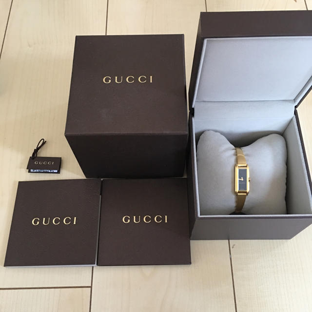 Gucci(グッチ)のGUCCIレディース時計金 レディースのファッション小物(腕時計)の商品写真