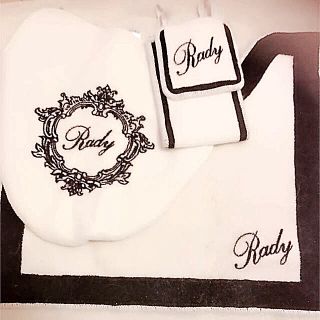 レディー(Rady)のRady ホテルシリーズ トイレセット(トイレマット)