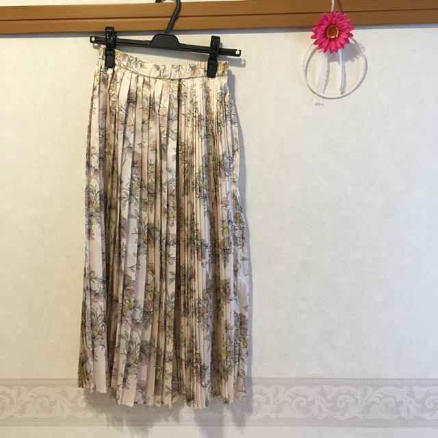 COCO DEAL(ココディール)のCOCO DEAL 花柄プリーツスカート レディースのスカート(ロングスカート)の商品写真