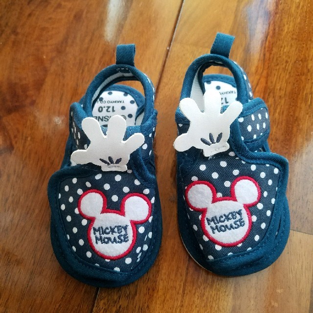 Disney(ディズニー)のミッキーサンダル12cm キッズ/ベビー/マタニティのベビー靴/シューズ(~14cm)(サンダル)の商品写真
