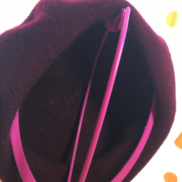 ベレー帽 ワインレッド レディースの帽子(ハンチング/ベレー帽)の商品写真