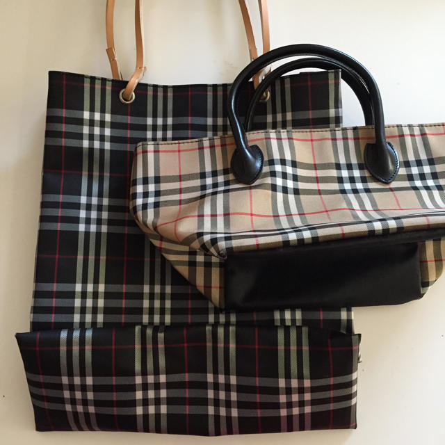 BURBERRY(バーバリー)のバーバリー  バック2点 レディースのバッグ(トートバッグ)の商品写真