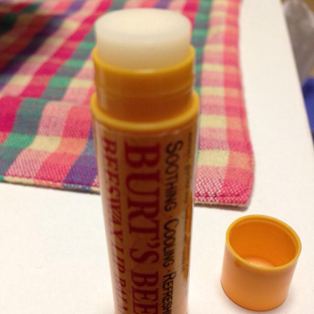 BURT'S BEES(バーツビーズ)のburt's beesのリップバーム♡ コスメ/美容のベースメイク/化粧品(その他)の商品写真