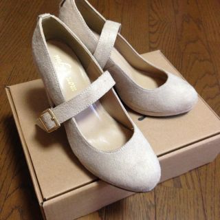 ベージュのパンプス♡♡(ハイヒール/パンプス)