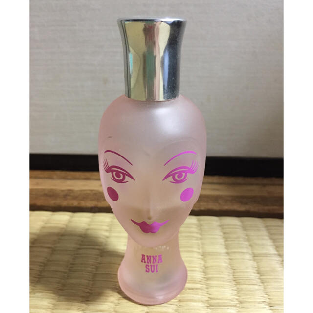 DOLLY GIRL BY ANNA SUI(ドーリーガールバイアナスイ)の値下げ!アナスイドーリーガール コスメ/美容の香水(香水(女性用))の商品写真